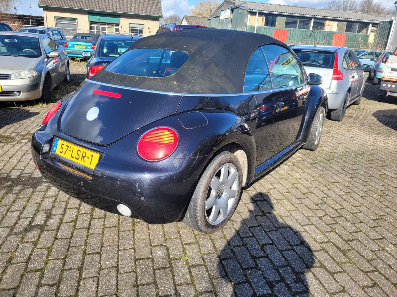 VW New Beetle Cabrio 2.0  Apk 27-9-2025