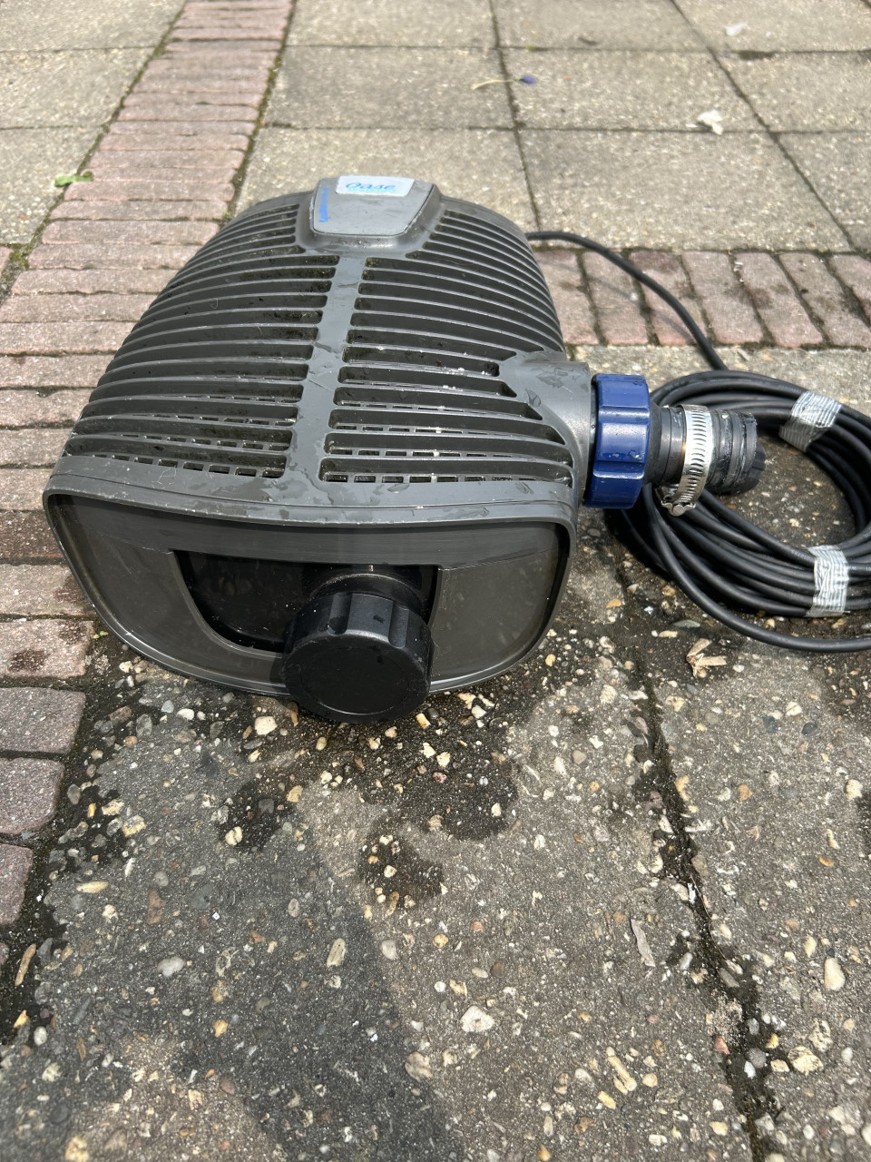 Te koop oase primium eco 8000 sterke en zuinige Vijverpomp en 8000 lpu