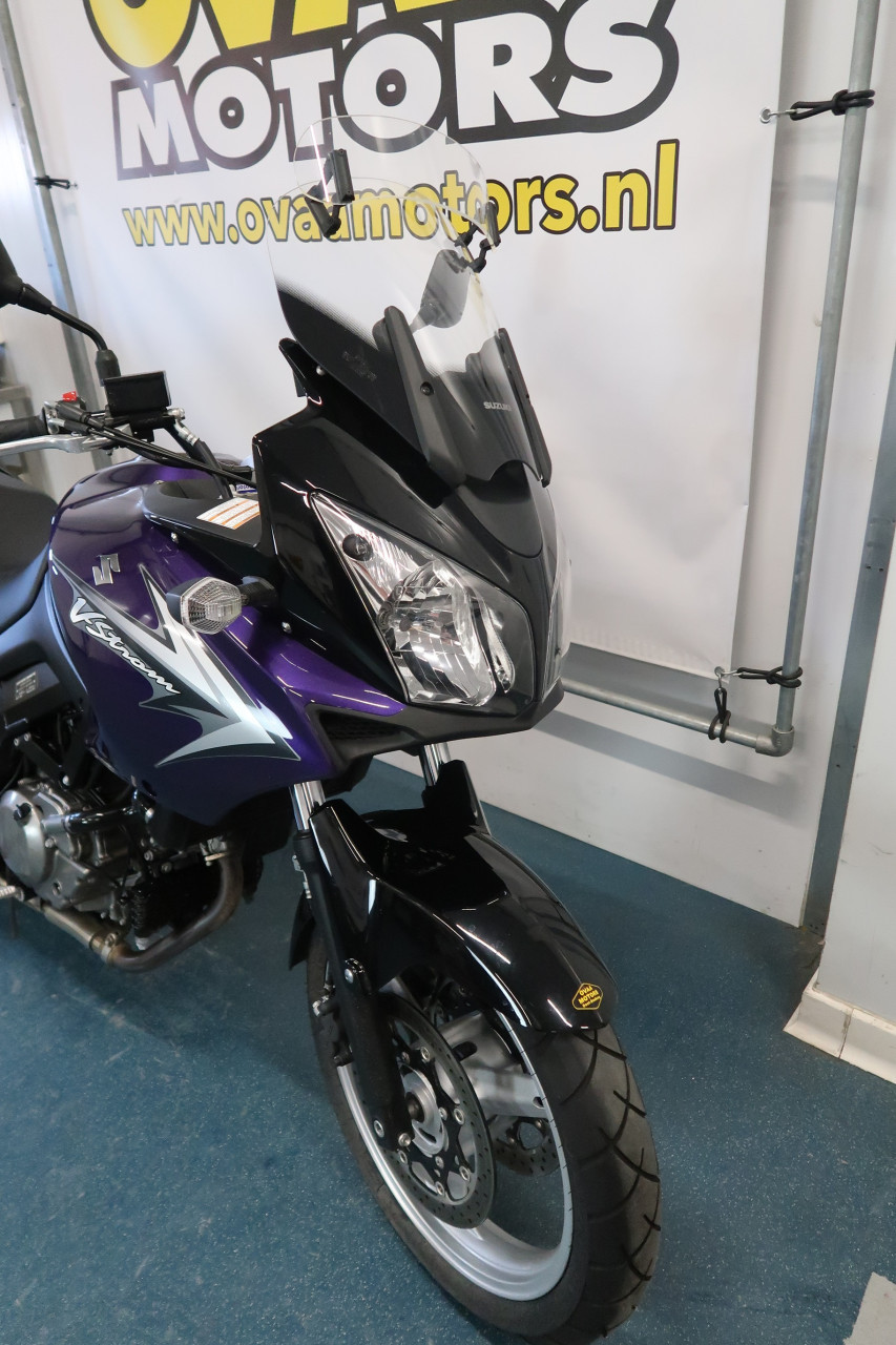 Suzuki V-Strom 650 2011 slechts 7450 km!