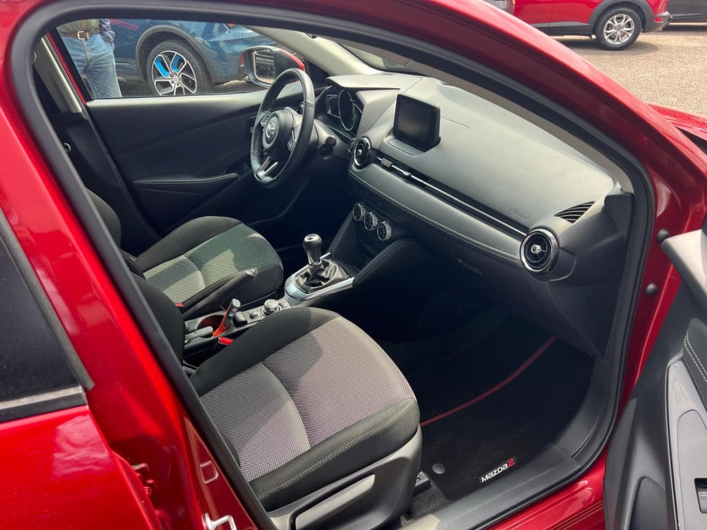 Mazda 2 1.5 skyactiv-g 90pk ts+