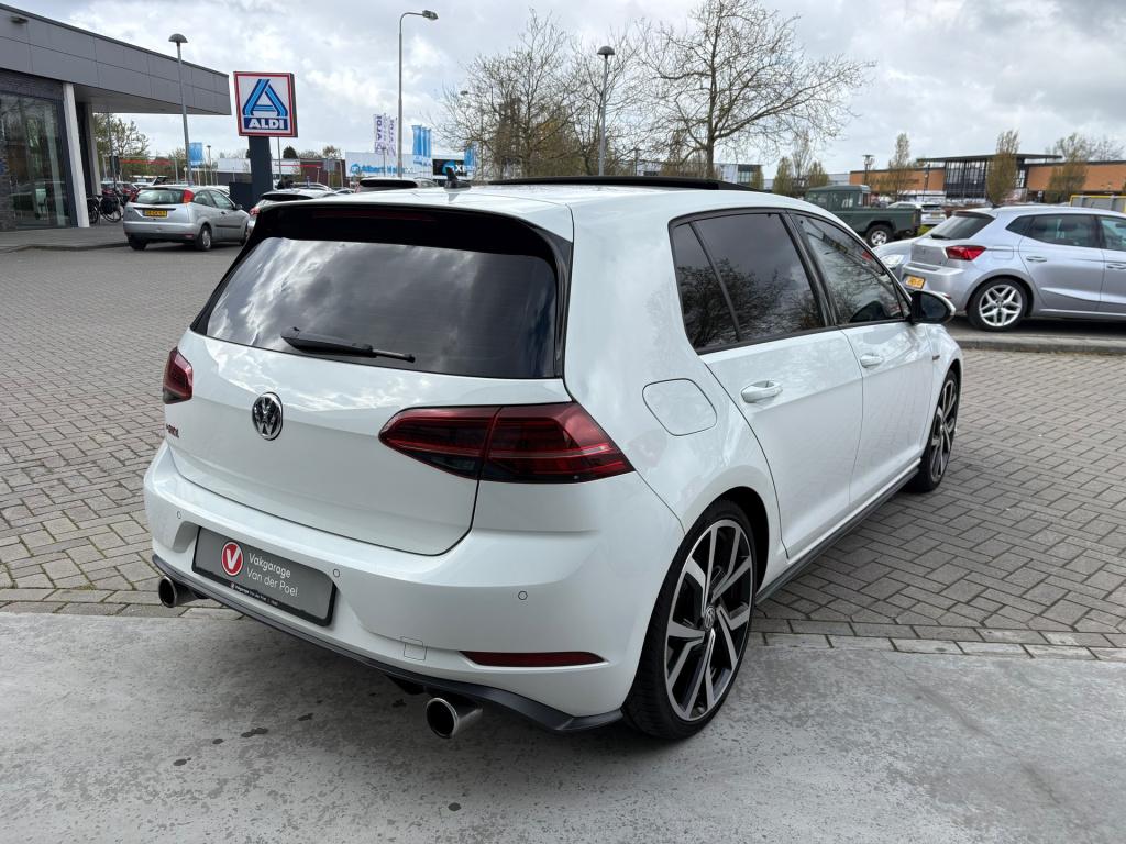 Volkswagen Golf 2.0 tsi gti performance