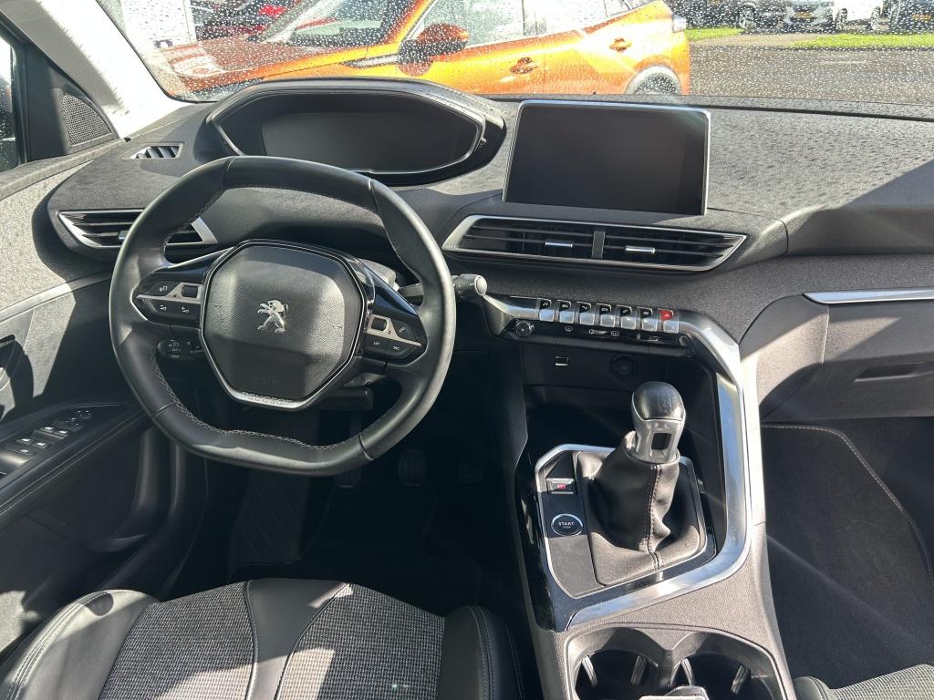 Peugeot 3008 1.2 puretech 130pk s&s allure navigatie | bt | applecarplay & 