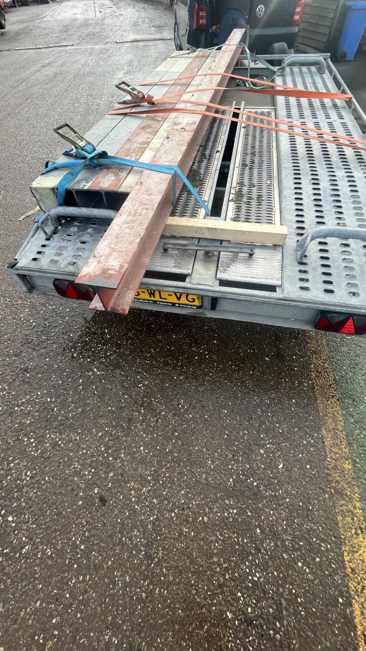 Te huur auto ambulance