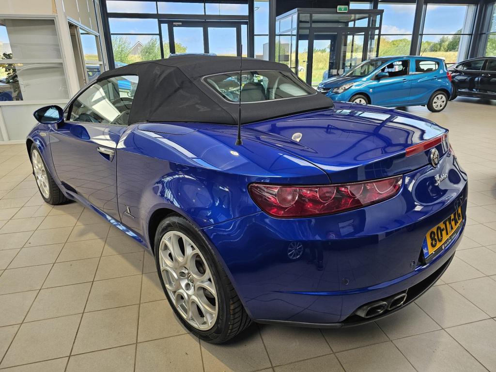 Alfa Romeo Spider 2.2 jts exclusive