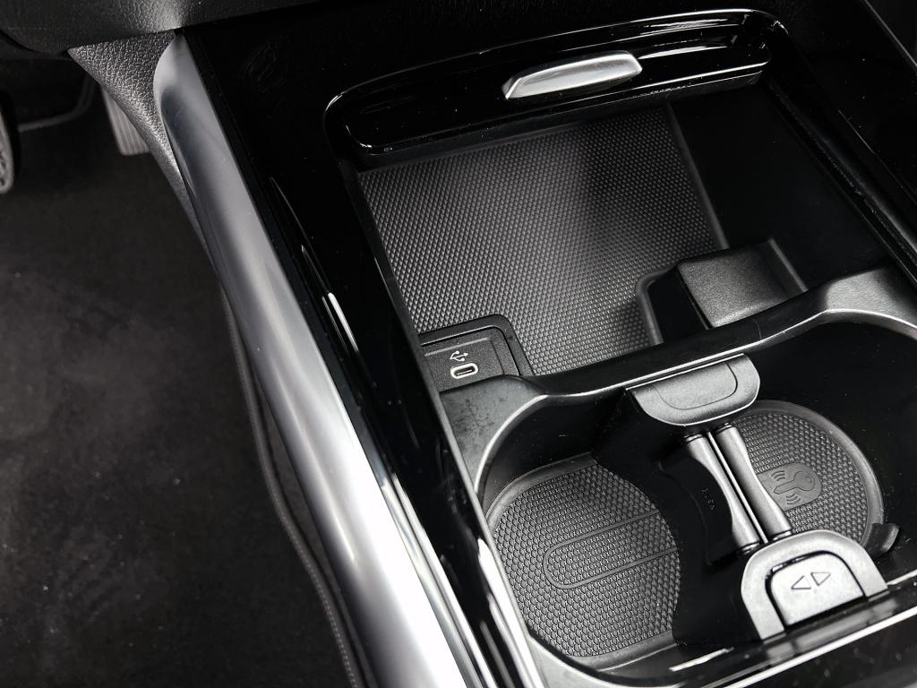 Mercedes-Benz Gla-klasse 250 e plug-in hybride night pakket | memory voorst