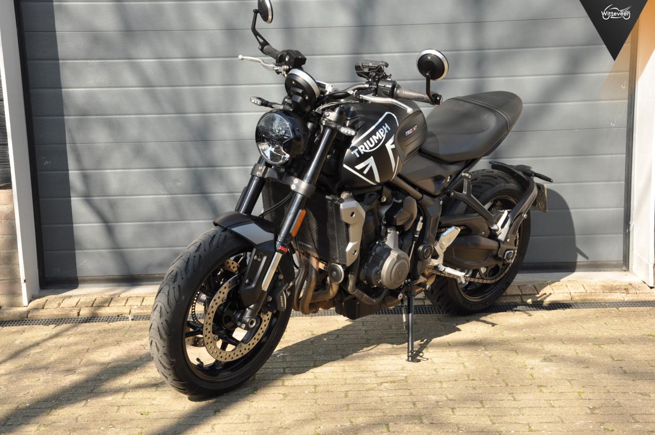Triumph Trident 660, zeer compleet!