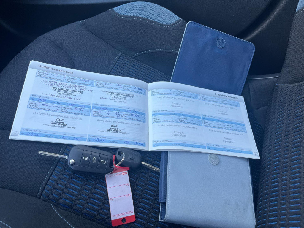 Peugeot 208 1.6 vti allure | orig. nl | nwe apk