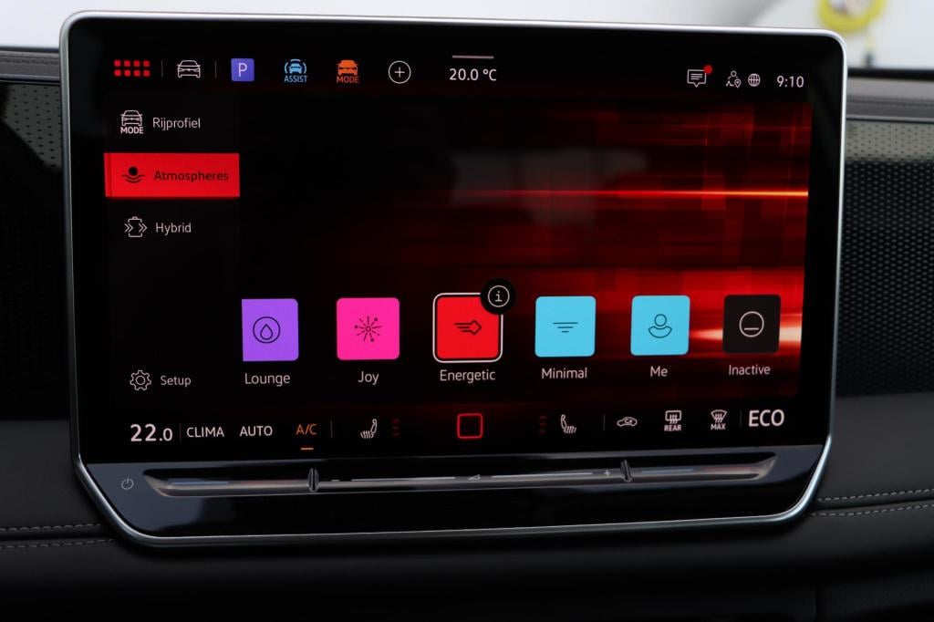 Volkswagen Tiguan 1.5 ehybrid life 204pk dsg6 | soh 98,6% |
