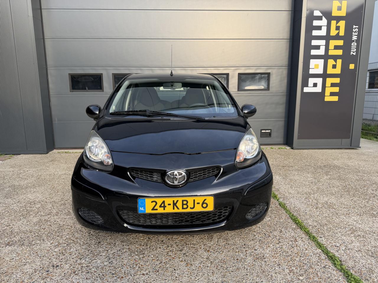 Toyota Aygo 1.0 12V Automaat 5DRS 2009 Zwart Airco Carplay Apk