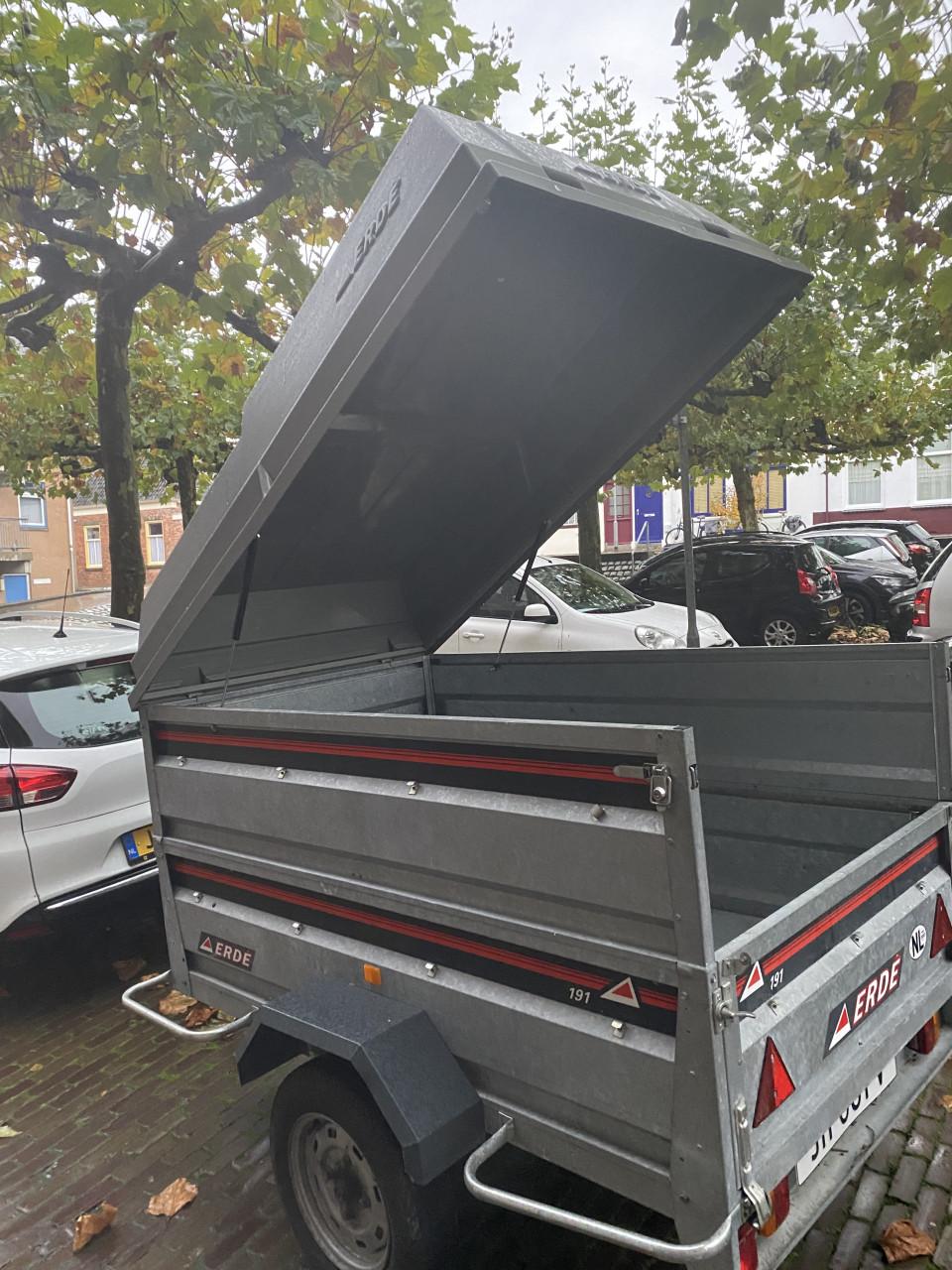Erde bagagewagen met ABS hardtop en zijverlaging