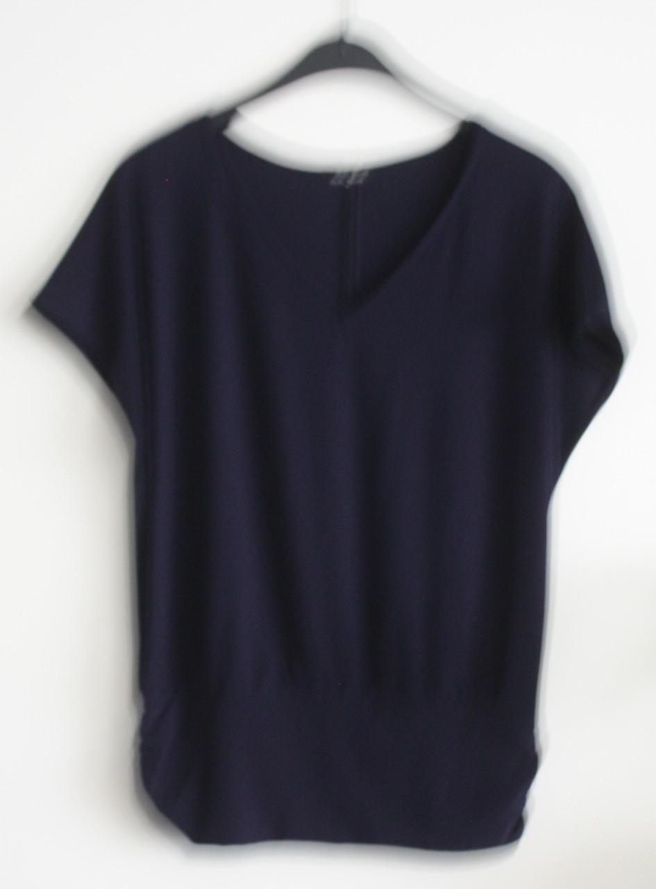 Donker blauw tshirt maat m