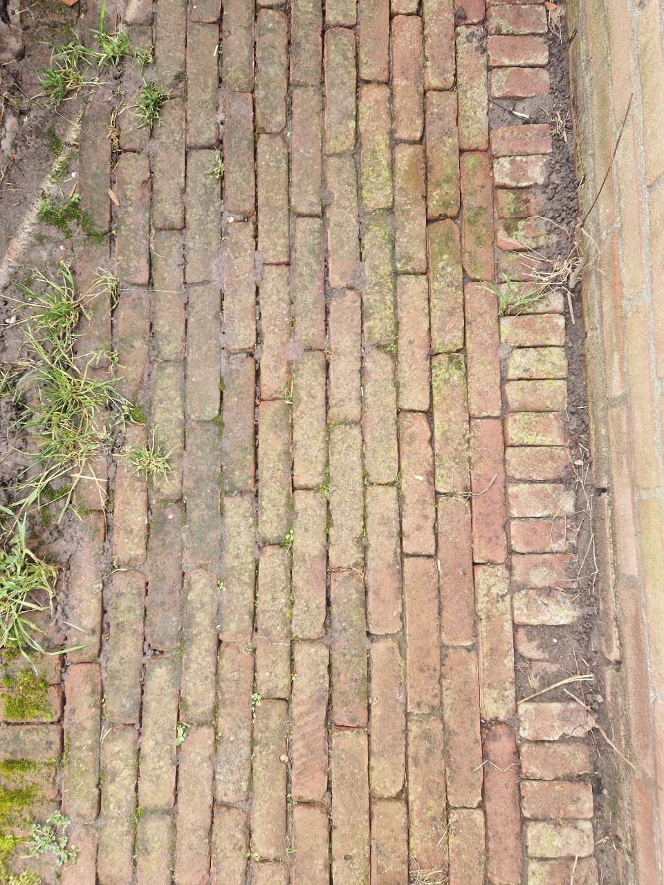 Rode gebakken klinkers