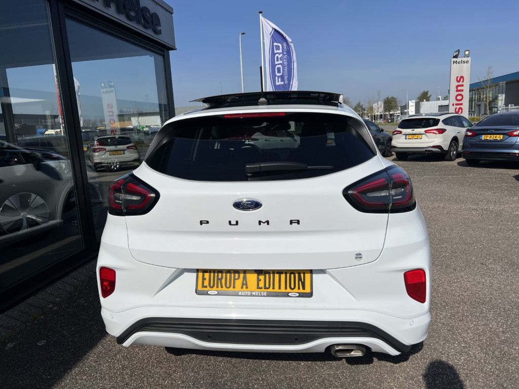 Ford Puma 1.0i ecoboost hybrid 155pk aut st-line , pano dak , winterpack ,