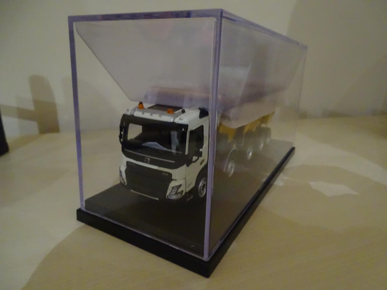 Volvo FMX 10x6 BAS Mining truck Nieuw in OVP