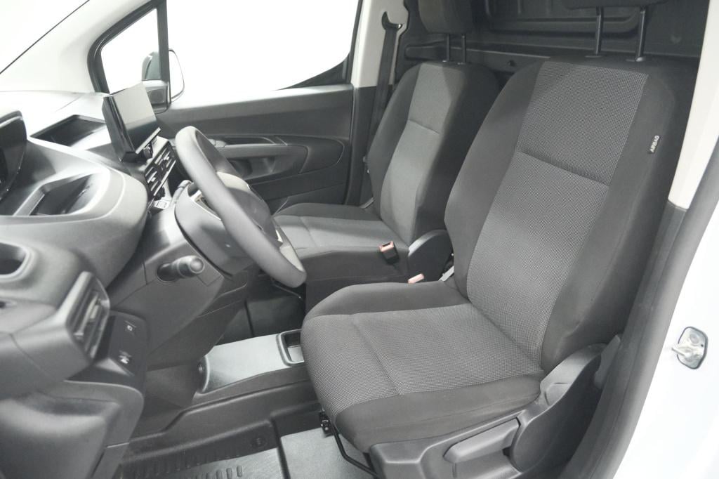 Peugeot Partner 1.5 bluehdi 100 s&s l1 | trekhaak | camera | dodehoekdetect