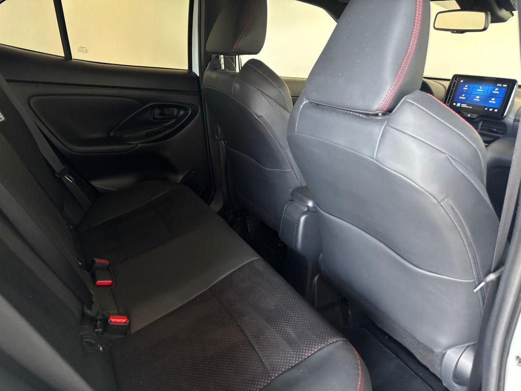 Toyota Yaris Cross 1.5 hybrid gr sport