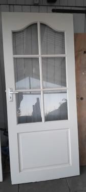 Te koop binnen deuren