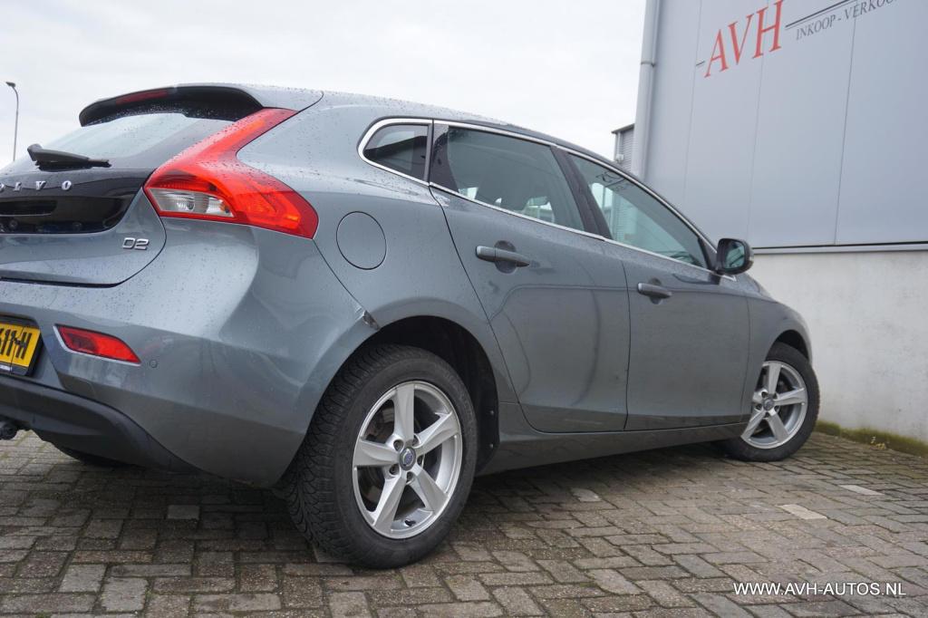 Volvo V40 2.0 d2 summum business
