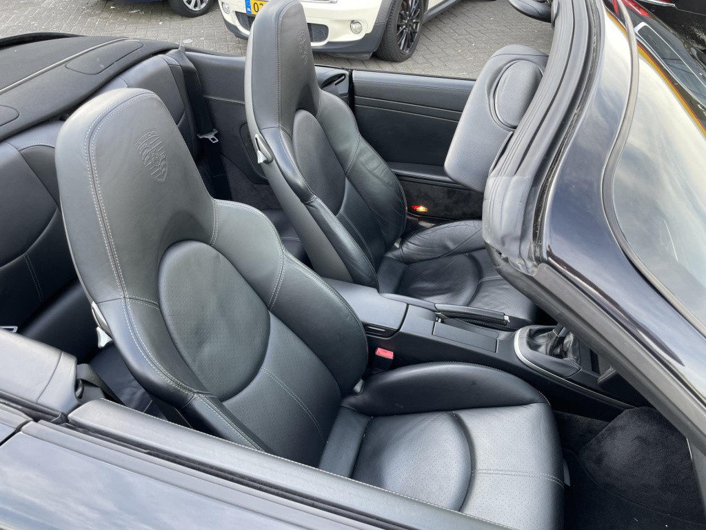 Porsche 911 cabrio 3.8 carrera 4s