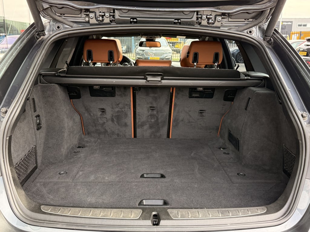 BMW 3-serie touring 335d xdrive m-sport | pano | leder | 360 | acc | head u