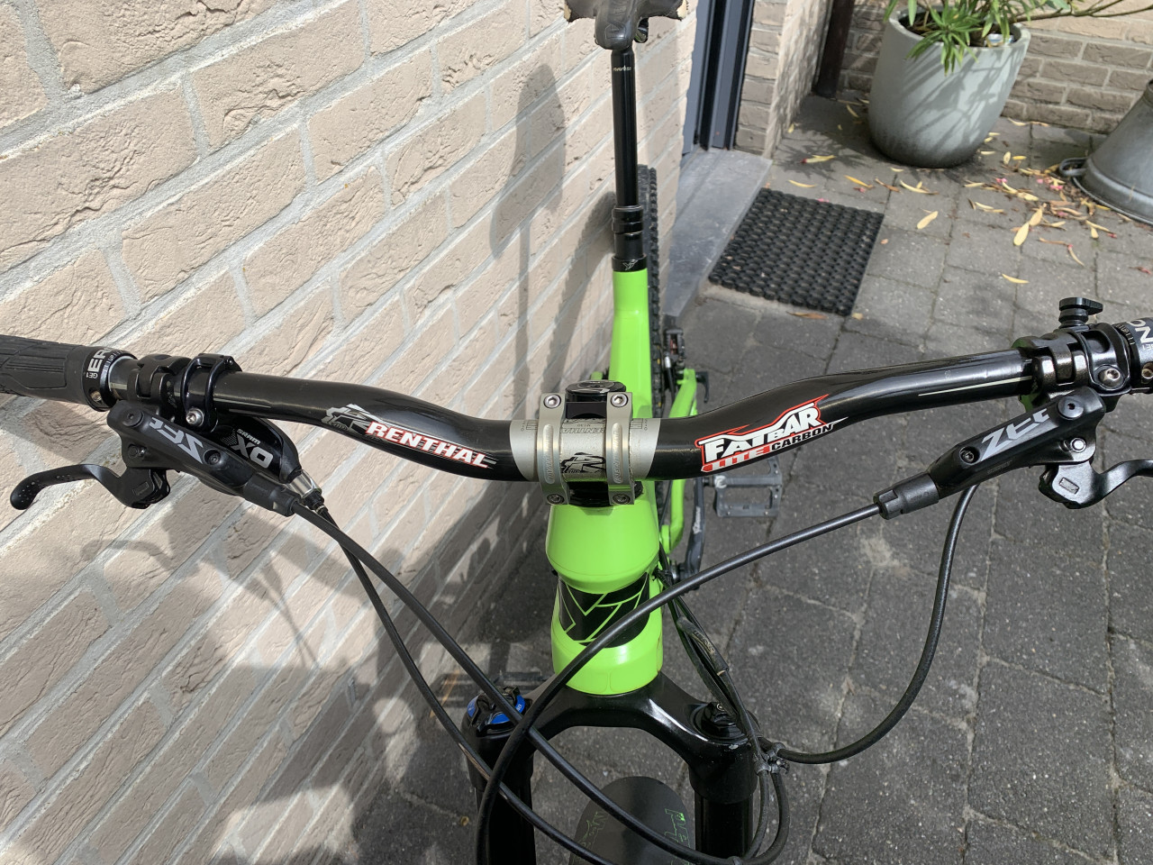 YT CAPRA CF COMP 1 Size M – 160 mm in zeer nette staat