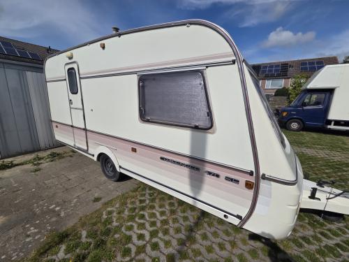 Swift challenger 470 met voortent