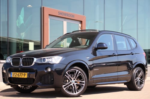 BMW X3 sdrive20i centennial high executive | m pakket | pano | leder | head