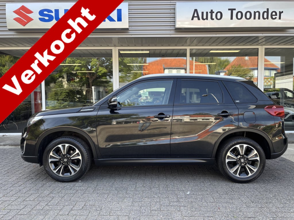 Suzuki Vitara 1.4 boosterjet style smart hybrid/trekhaak/all-seasonbanden
