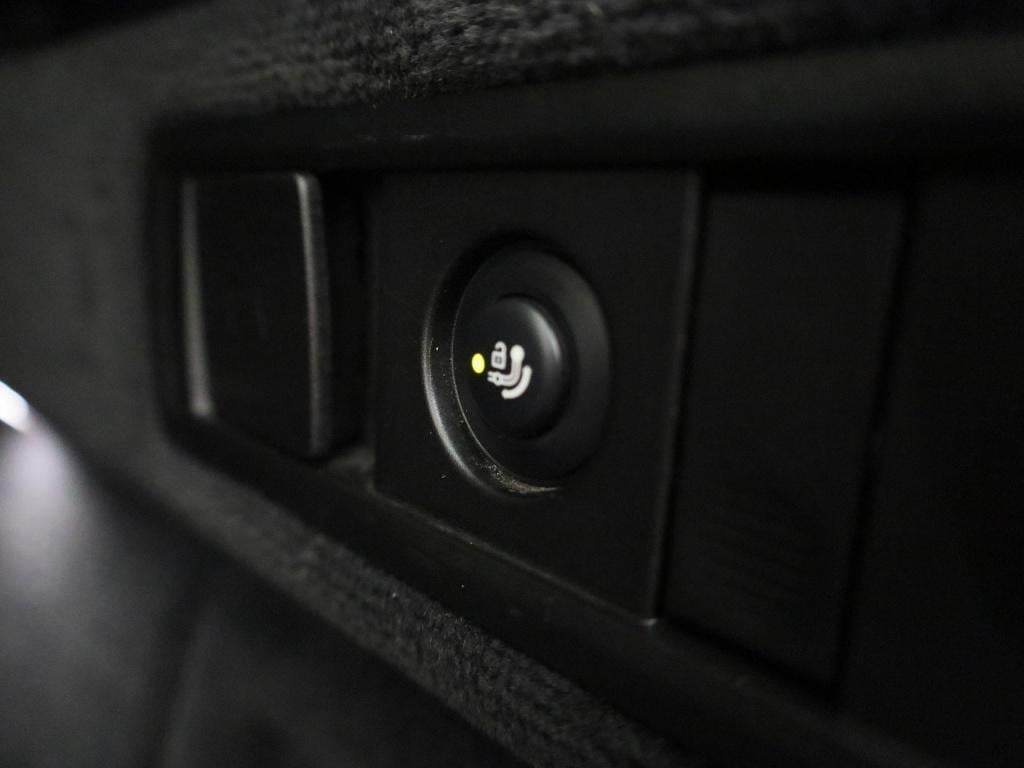 BMW X5 xdrive45e high executive | automaat | trekhaak | luchtvering | memor
