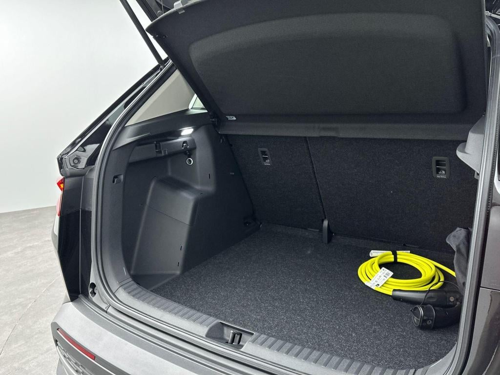 Skoda Elroq limited 50 elektromotor 125 kw / 170 pk suv elektr