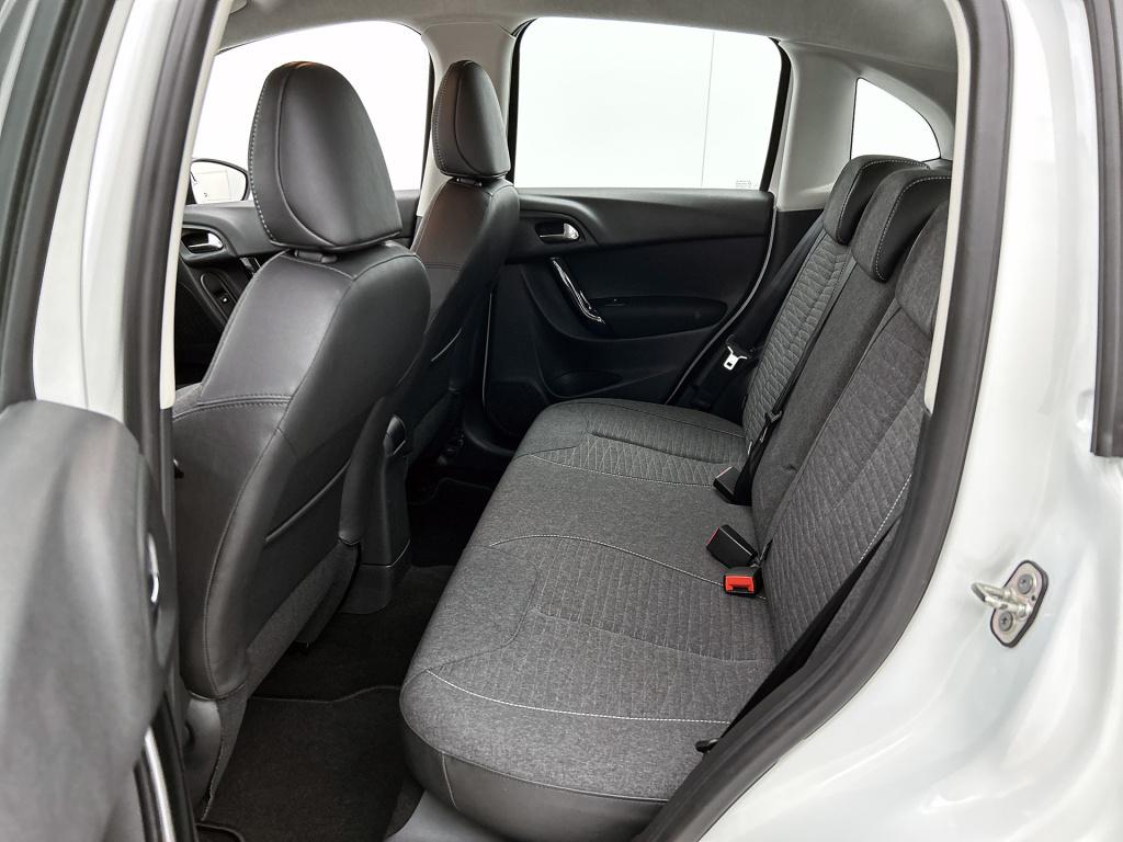 Citroen C3 82pk collection | rijklaar | parkeersensoren | navigatie | clima