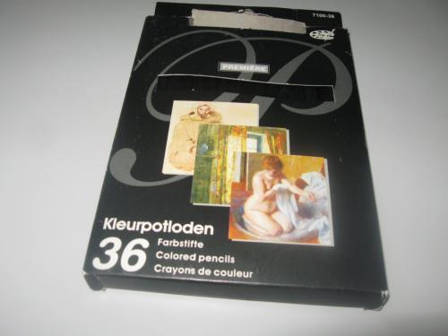 36 Kleur potloden + 12 gekleurde pennen