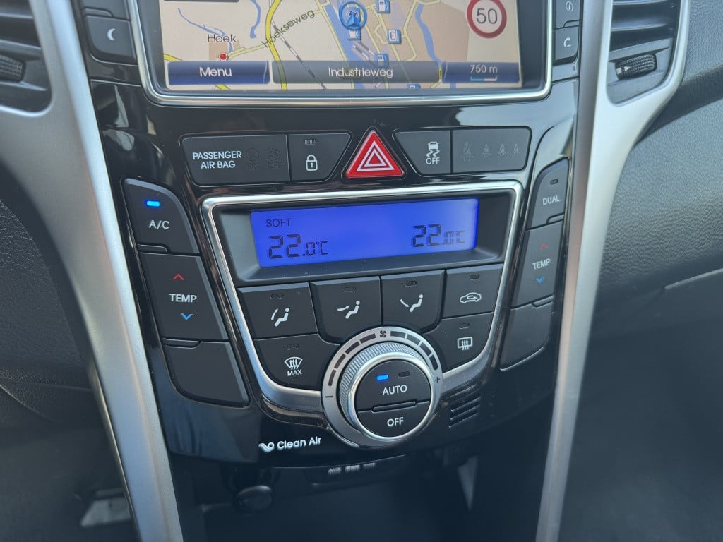 Hyundai I 30 wagon 1.6 gdi i-vision | automaat | 1e eigenaar | compleet dea