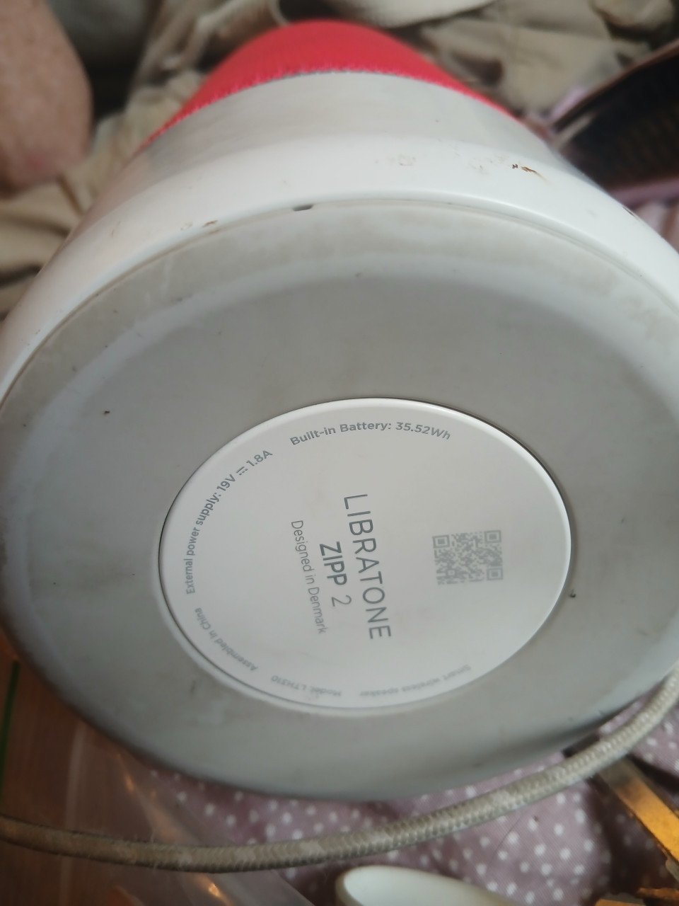 Zipp 2 libratone speaker