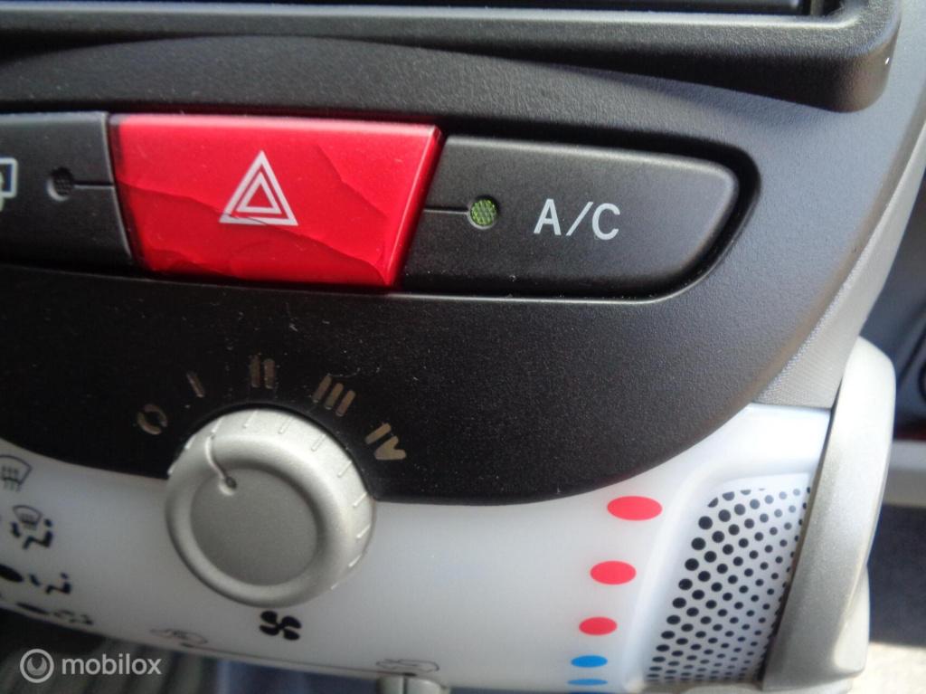 Citroen C1 1.0-12v ambiance/nieuwe apk 07-2027/airco/nieuw banden/zuinig in