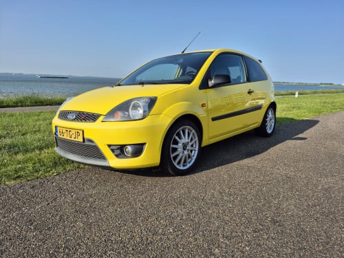 Ford fiesta 1.6 16v sport