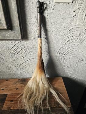 Vintage Afrikaanse Vliegenmepper met Houten Handvat