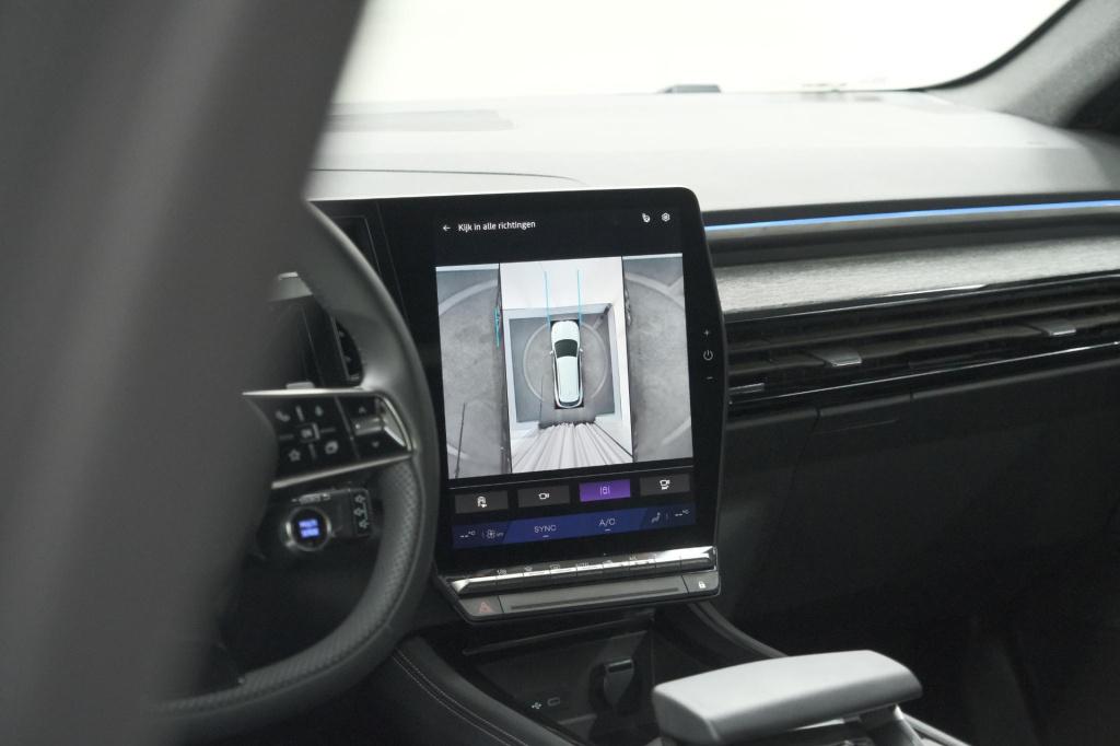 Renault Austral 1.2 e-tech full hybrid 200 techno | 360 camera | panoramada