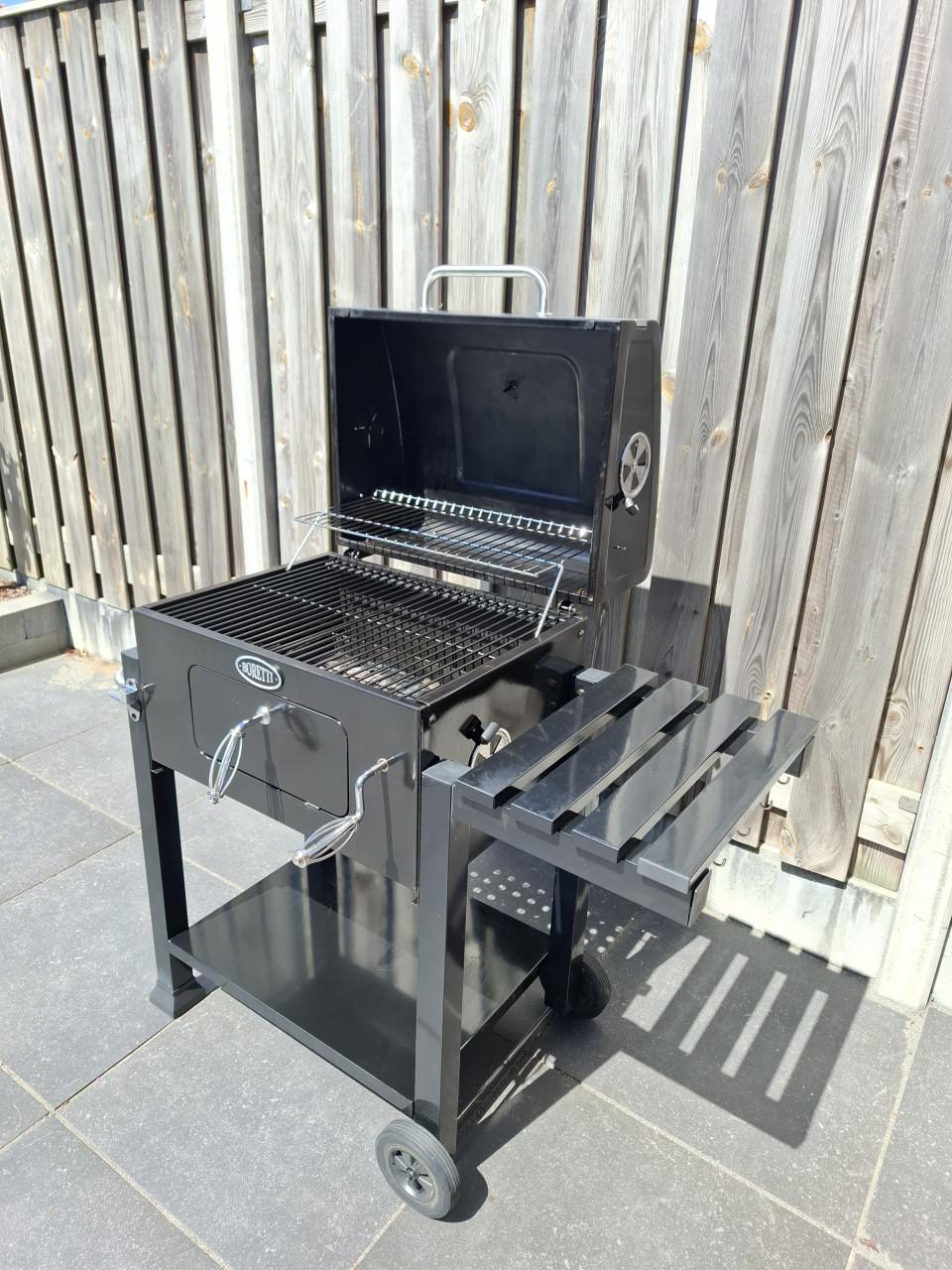Te koop: mooie Boretti barbecue