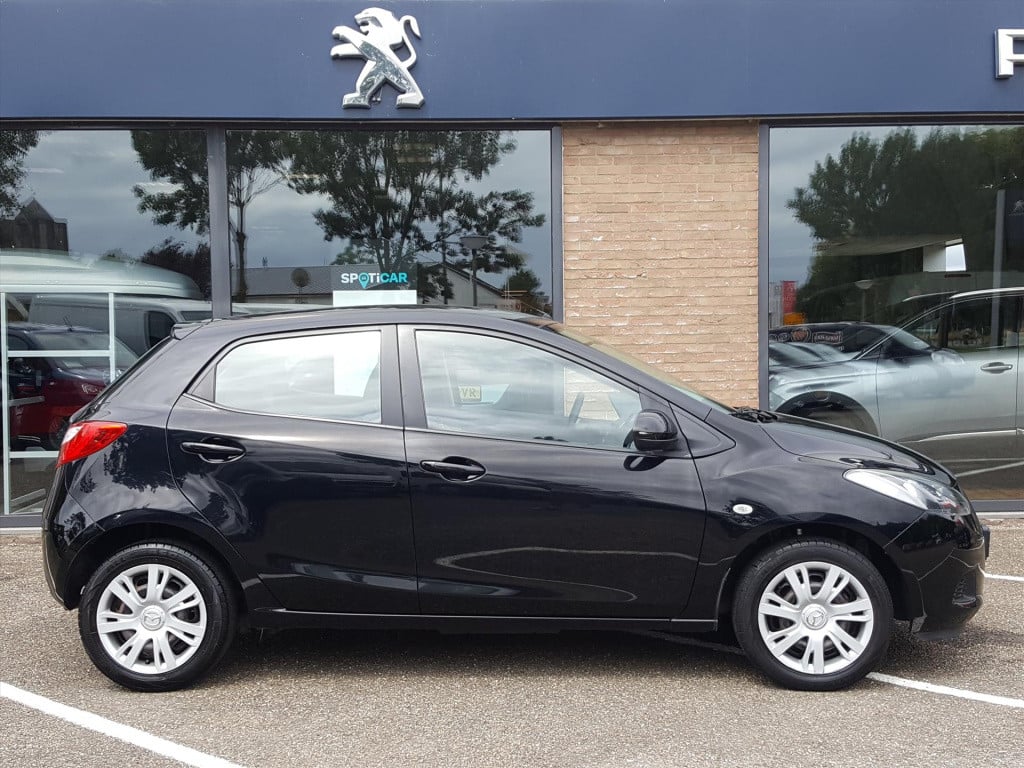 Mazda 2 1.3 63kw 5 drs ts | airco | climate control | radio | lm-velgen 15'