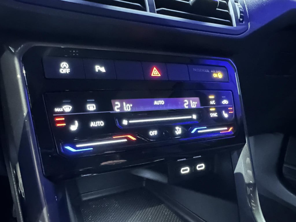 Volkswagen T-cross 1.0 tsi style *navi*appconnect*led*camera*