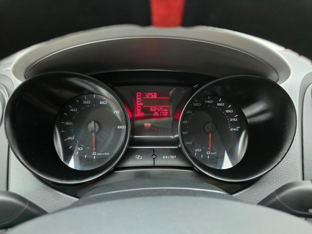 Seat Ibiza occasion 1.2 tsi sport edition met cruisecontrol en luxe radio |