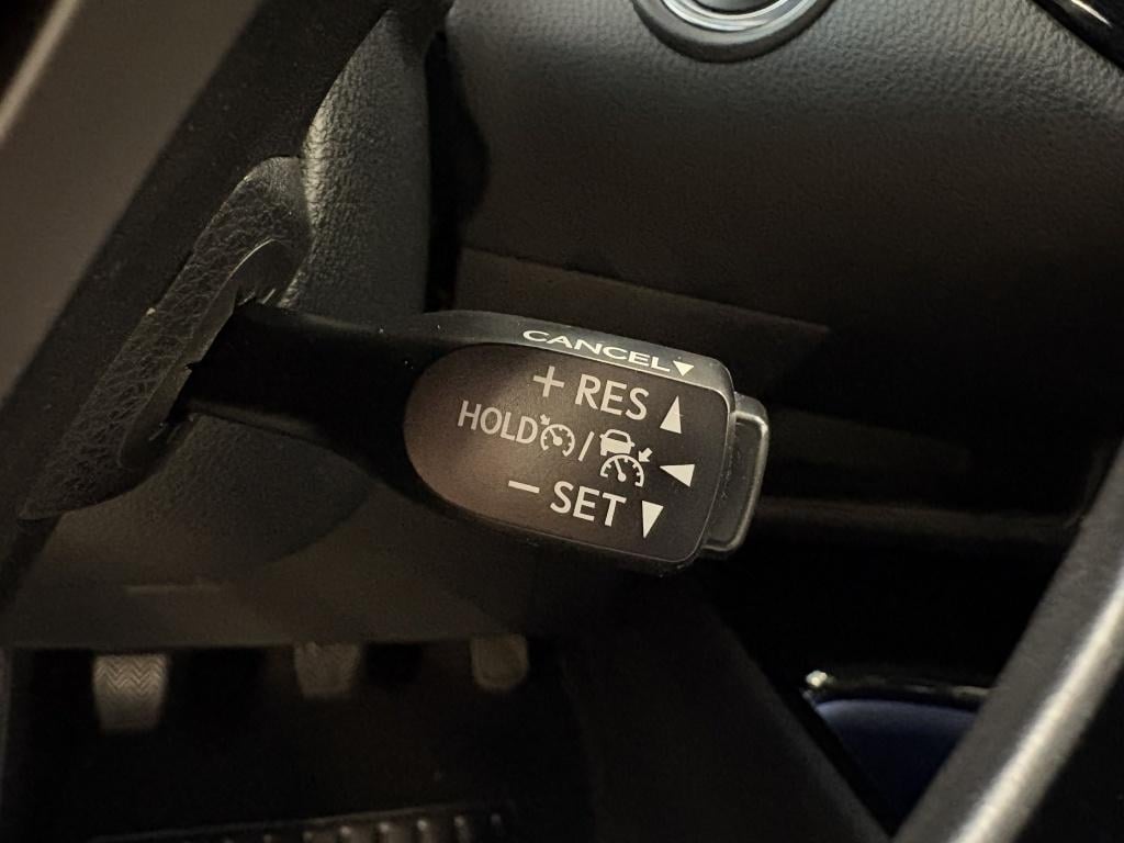 Toyota C-hr 1.2 first edition