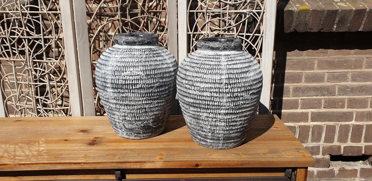 OOK VOOR DECORATIE KIJKT U BIJ 3Z FACTORY IN ARNEMUIDEN MAAR OOK LAMPEN,