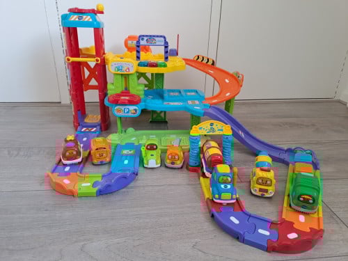 Toet toet autogarage
