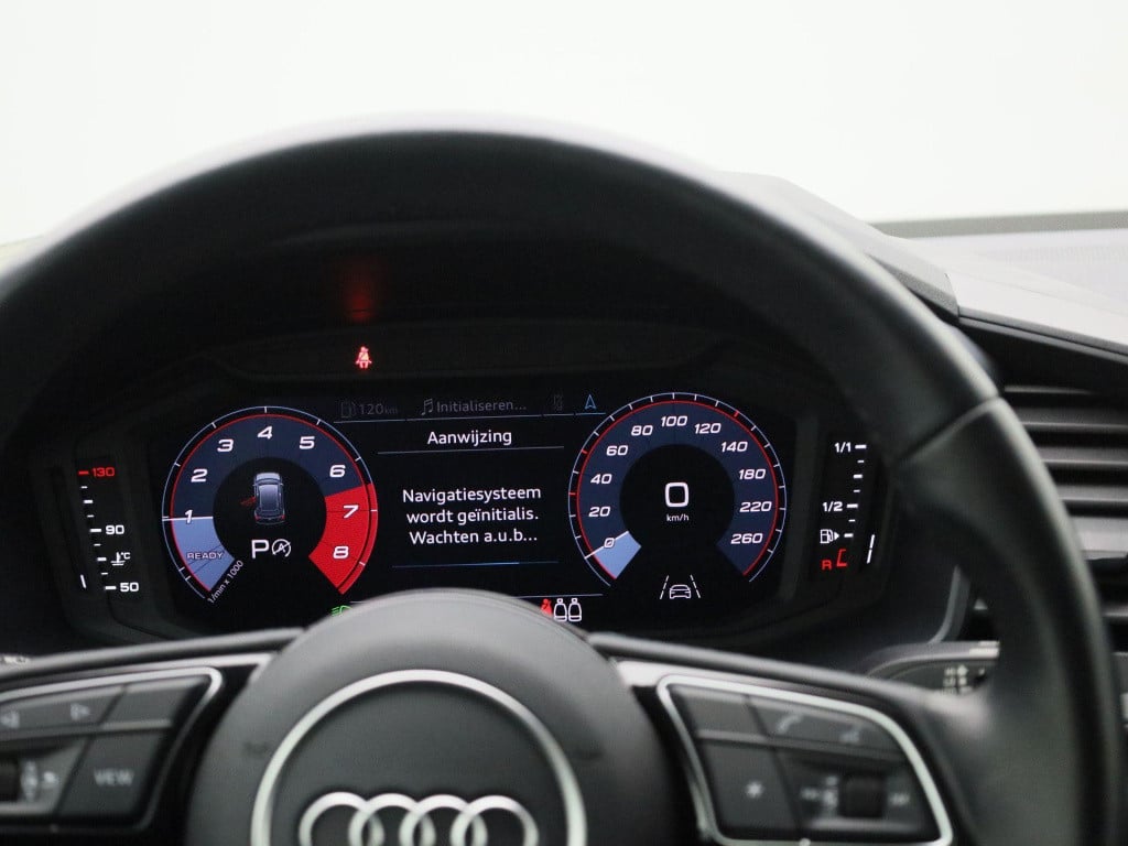 Audi A1 Sportback 30 tfsi attraction s-tronic | 110pk | navigatie | virtual