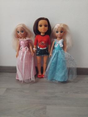 3 stuks Poppen / 42-46 cm.