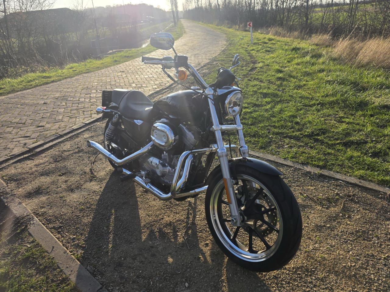 Harley-Davidson Sportster XL 883 Sportster XL 883 Superlow Slecht's 3080Km!