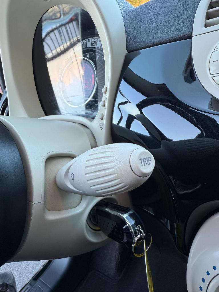 Fiat 500 C 1.2 lounge - airco - pdc - lmv