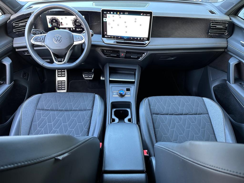 Volkswagen Tiguan 1.5 etsi 150pk dsg goal | trekhaak | 360 camera | iq ligh